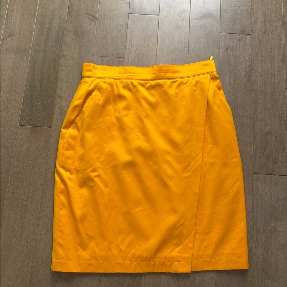 Vintage Escada Yellow Women's Skirt size 38